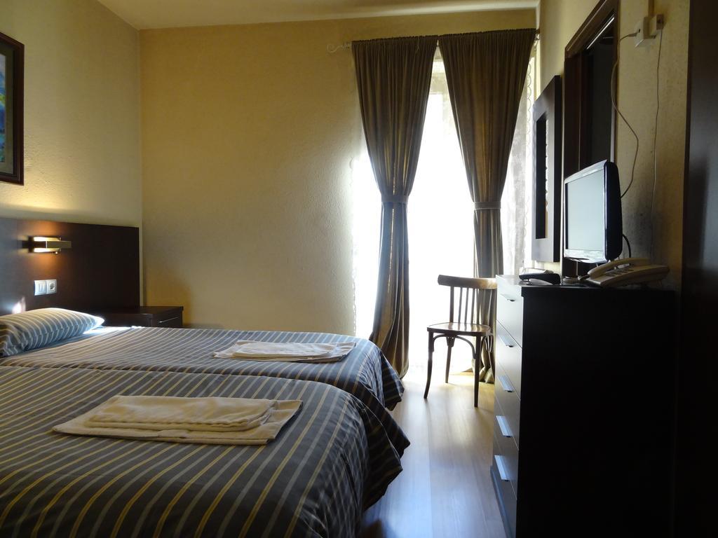 Hostal Cal Forner Hotel Andorra la Vella Bilik gambar