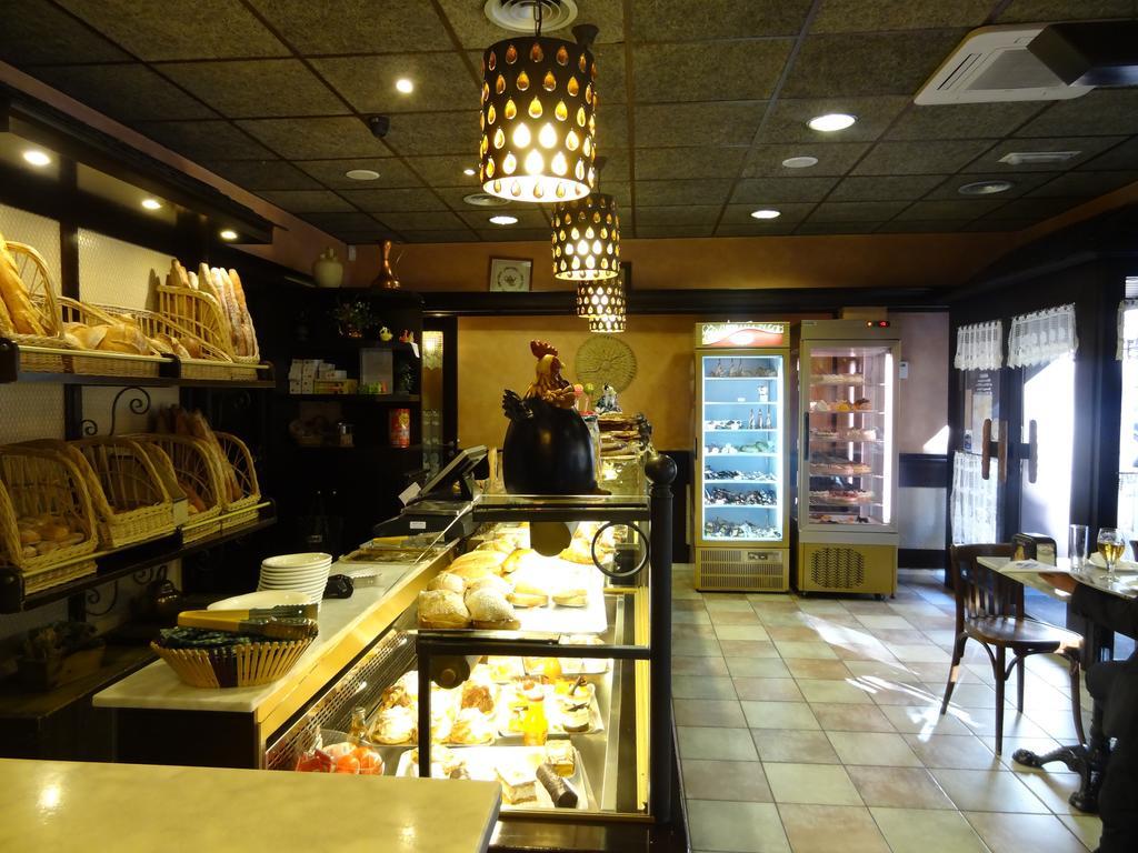 Hostal Cal Forner Hotel Andorra la Vella Luaran gambar