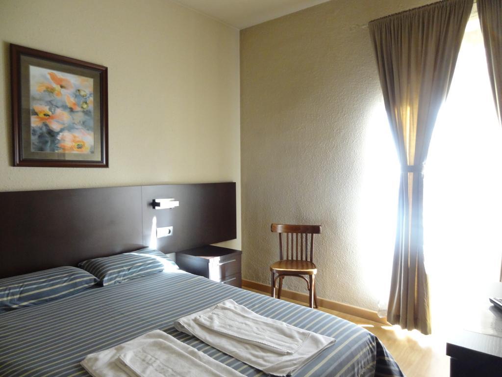 Hostal Cal Forner Hotel Andorra la Vella Bilik gambar